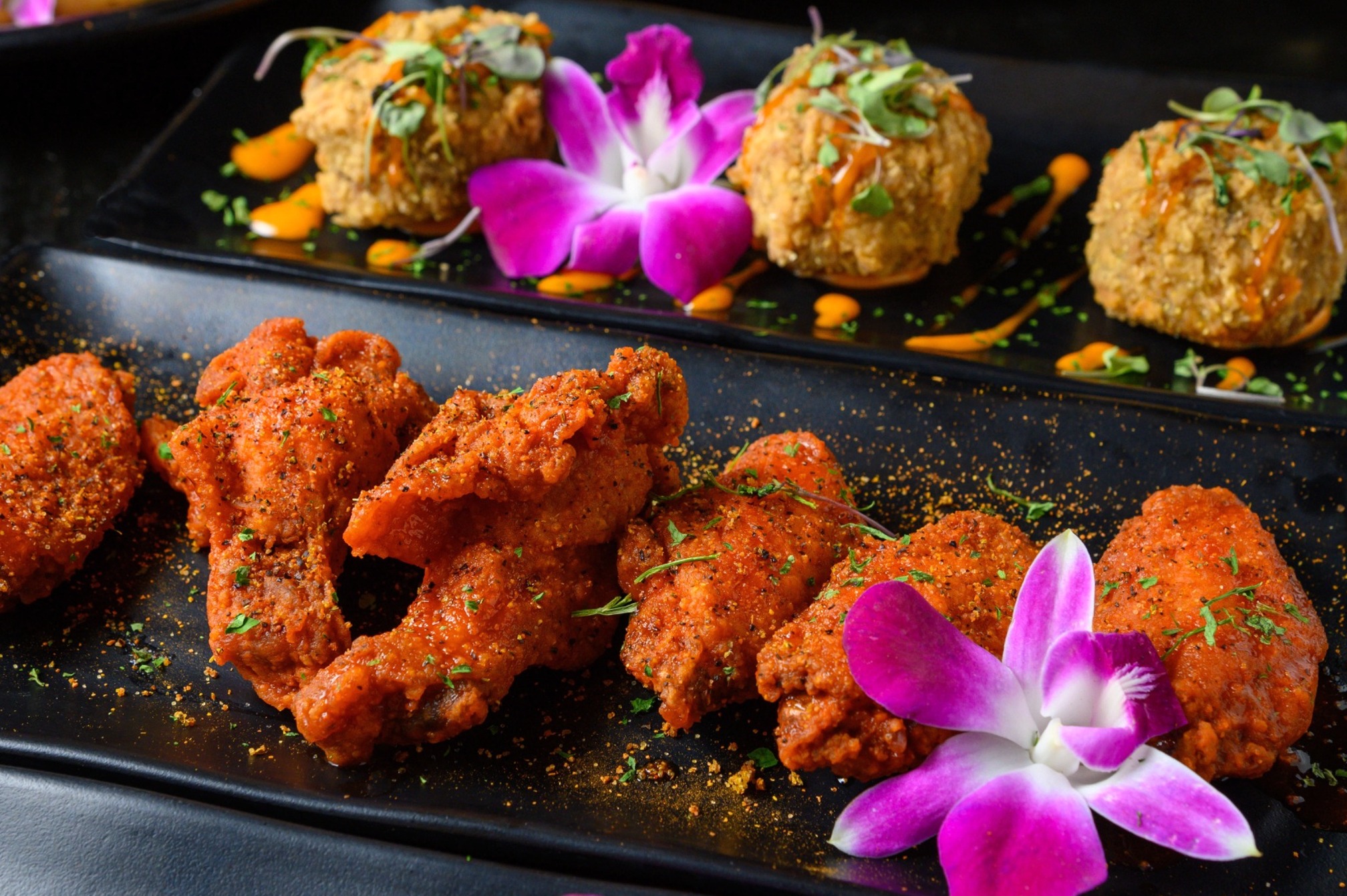 Gotti’s VooDoo wings and boudin balls